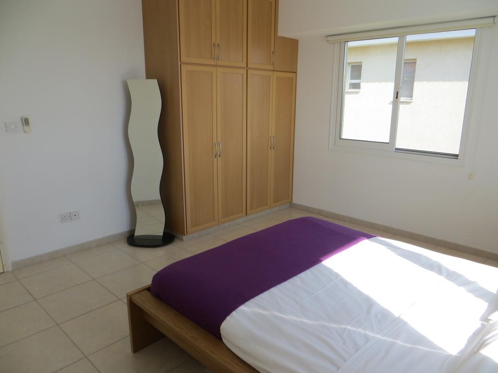 Melania Apartment Paphos Buitenkant foto